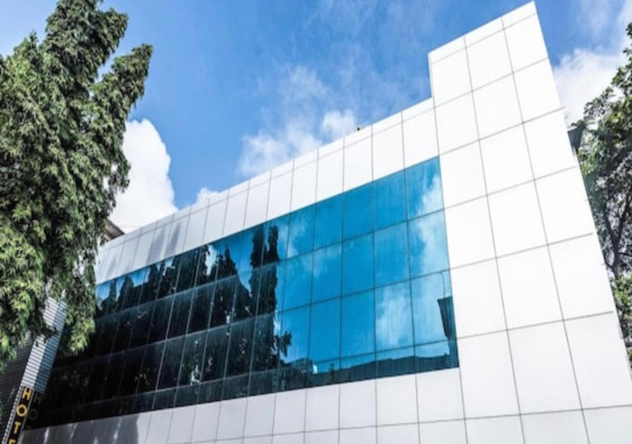 Hotel Elite Continental- Near Mumbai International Airport Andheri East Dış mekan fotoğraf